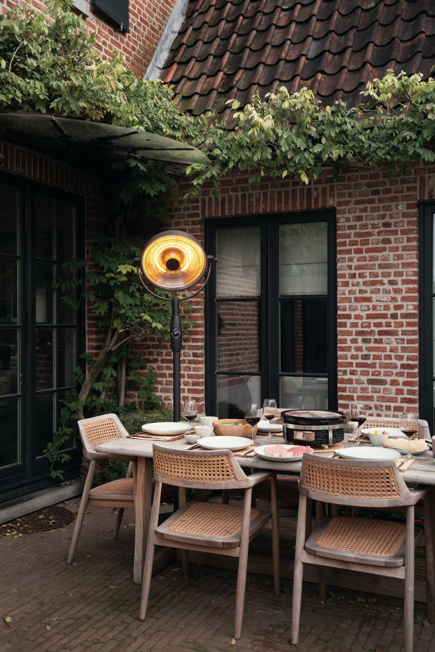 Lune Electric Heater