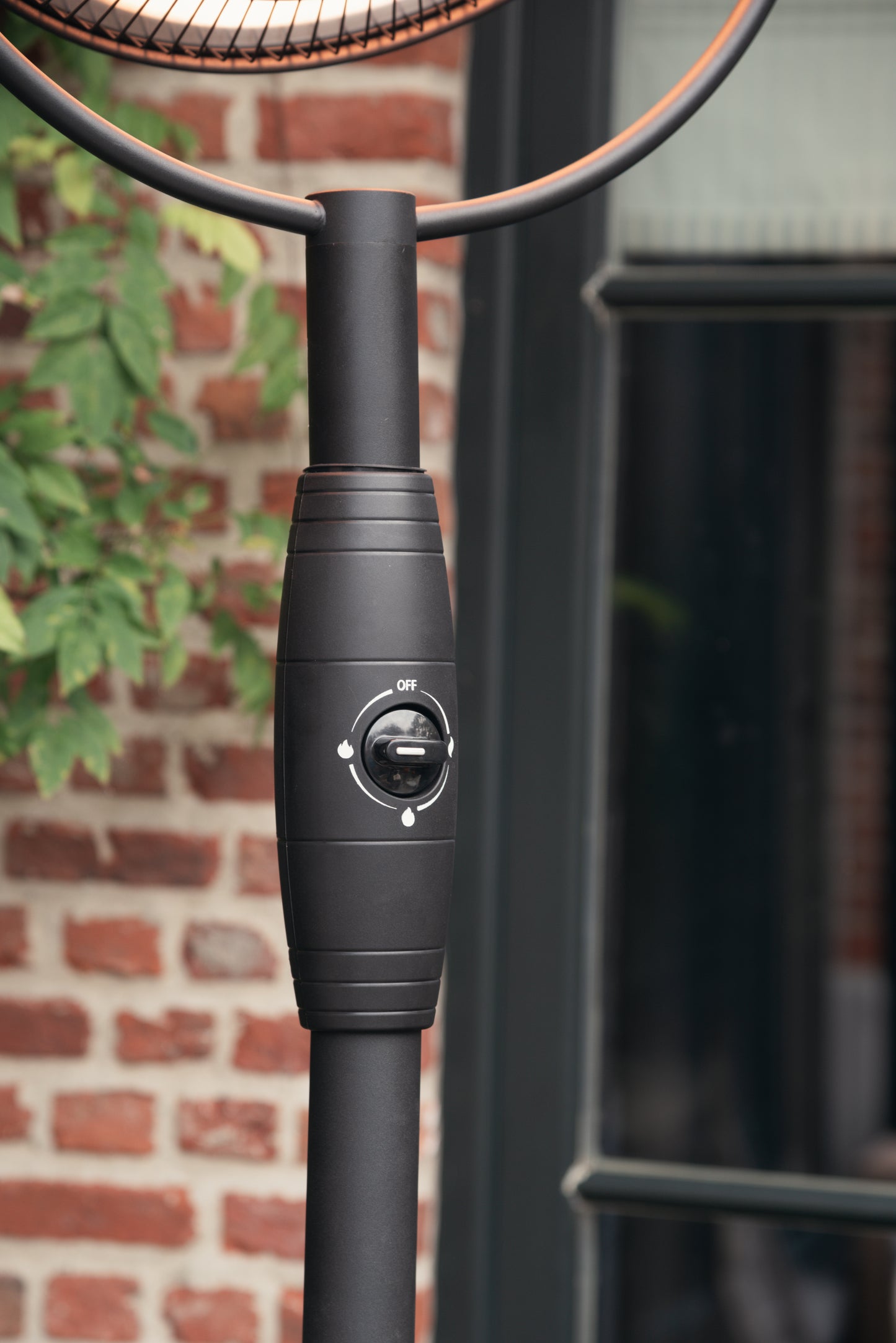 Lune Electric Heater